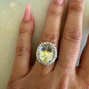 Unheated 10 ct sapphire ring